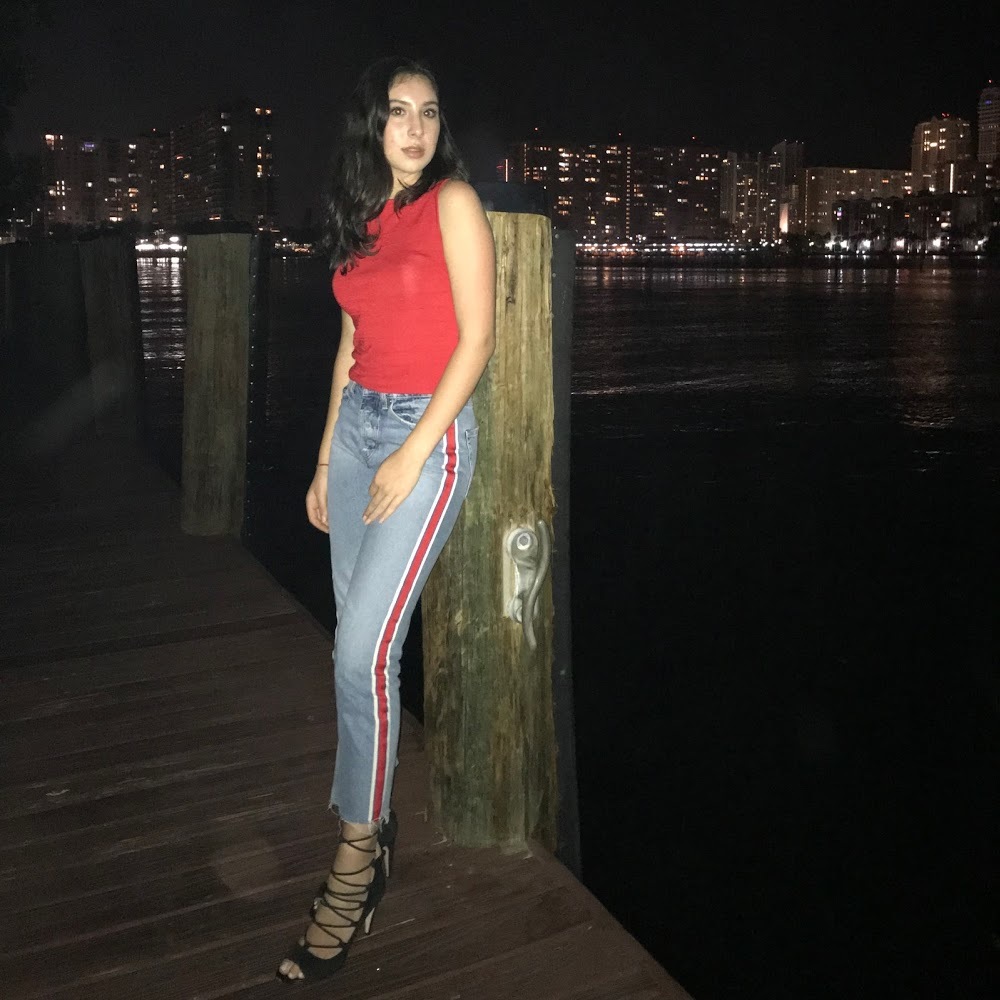 Meet your Posher, Rachel